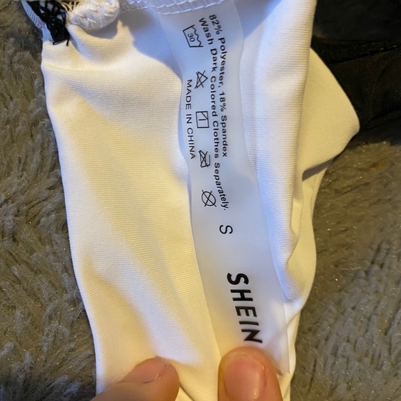 SHEIN bikini top and bottom - Picture 6 of 6